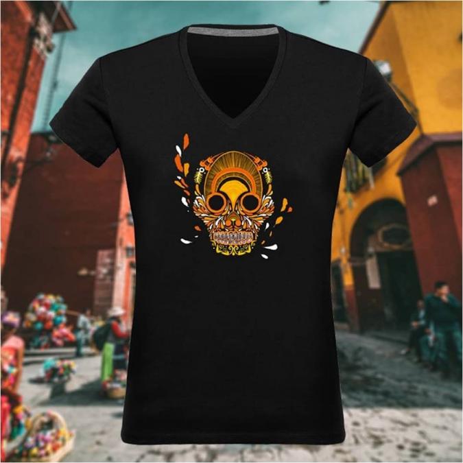 Breizh Traveller - T Shirt femme col V Breizh Skull - La Calavera Bretaña - Tshirt Femme