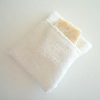 Cococinelle - Moussette pour le savon en éponge blanche 100%coton bio - Moussette