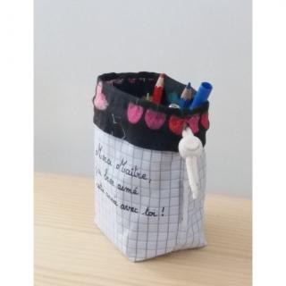 Créa'Récup Design - Pot à crayon tissus - Pot à crayon