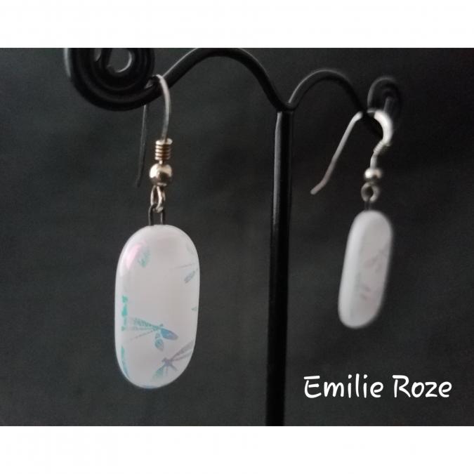 Emilie Roze - Boucles d&#039;oreille blanches et argentées - Boucles d&#039;oreille - Verre
