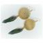 Haliotis Créations - Boucles d&#039;oreilles Mandala doré, plumes vertes naturelles de perruches inséparables , estampes filigranées, crochets anti-allergies acier chirurgical plaqué or - Boucles d&#039;oreille - plume