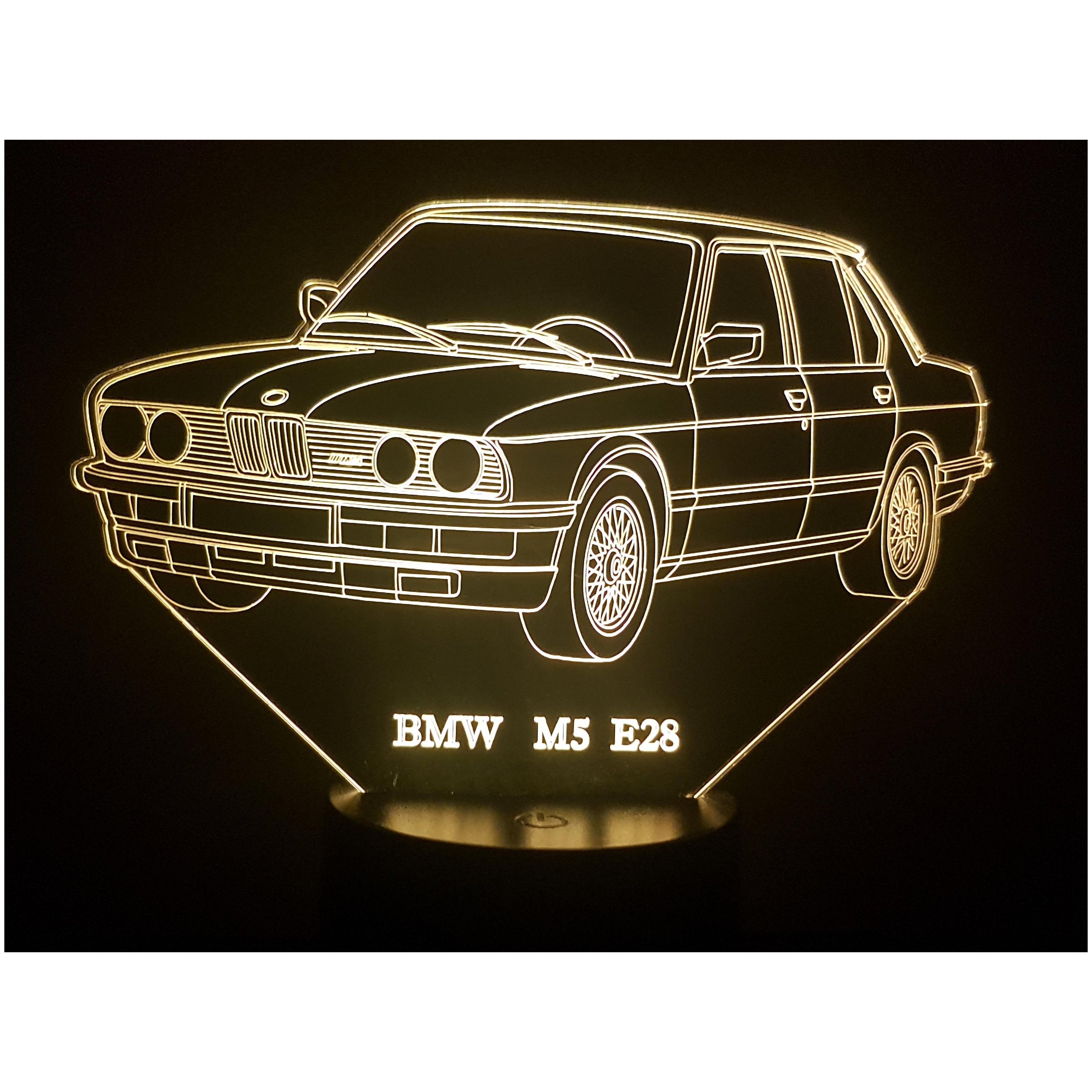 BMW M5 E28 - Lampe d'ambiance 3D à leds, gravure laser sur acrylique,  alimentation par piles ou câble USB