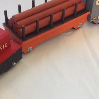 La Boite a Kdo - Locomotive Grumier en bois - jouet en bois
