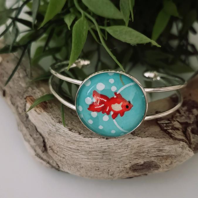 L'Atelier de Galemys - Bracelet jonc réglable petit poisson rouge - Bracelet manchette