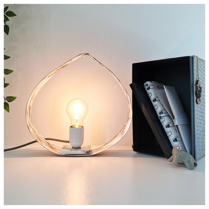LEEWALIA - Lampe SMALL DROP  chêne et mabre blanc - Lampe de chevet - ampoule(s)