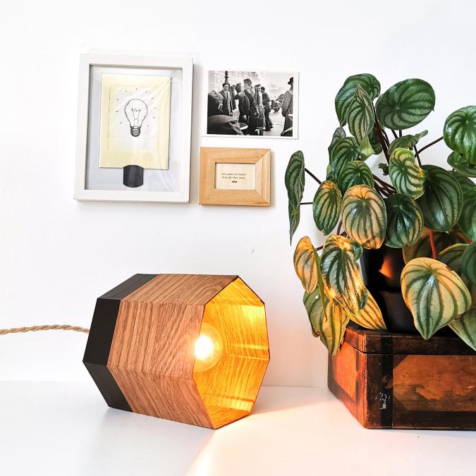 LEEWALIA - Lampe SPOT chêne et noir - Lampe de table - ampoule(s)