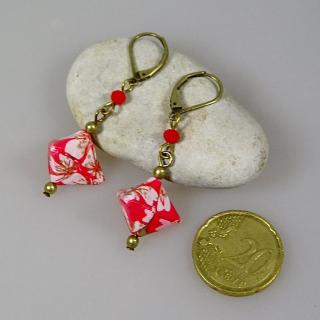 Terre de passion - Boucles d&#039;oreilles origami en papier japonais mauve et rose, Maud courte - Boucles d&#039;oreille - Acier